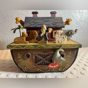 Vintage Wood Noah's Ark Music Box Moving Animals 'We Wish You a Merry Christmas'